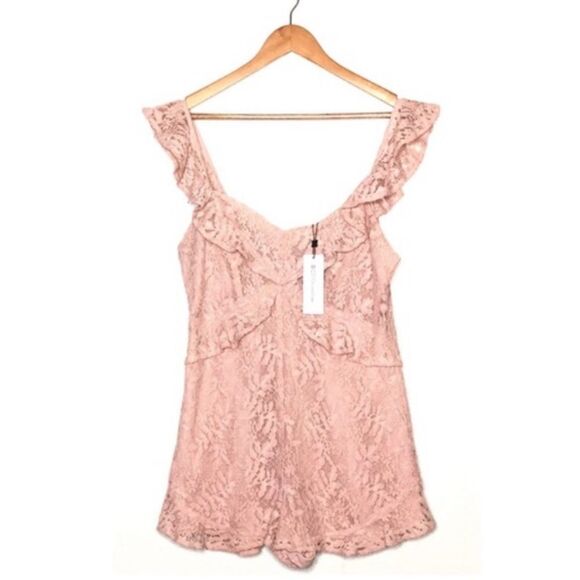 BCBGENERATION Pink Lace Ruffle Romper Size 6 NWT - Picture 8 of 10